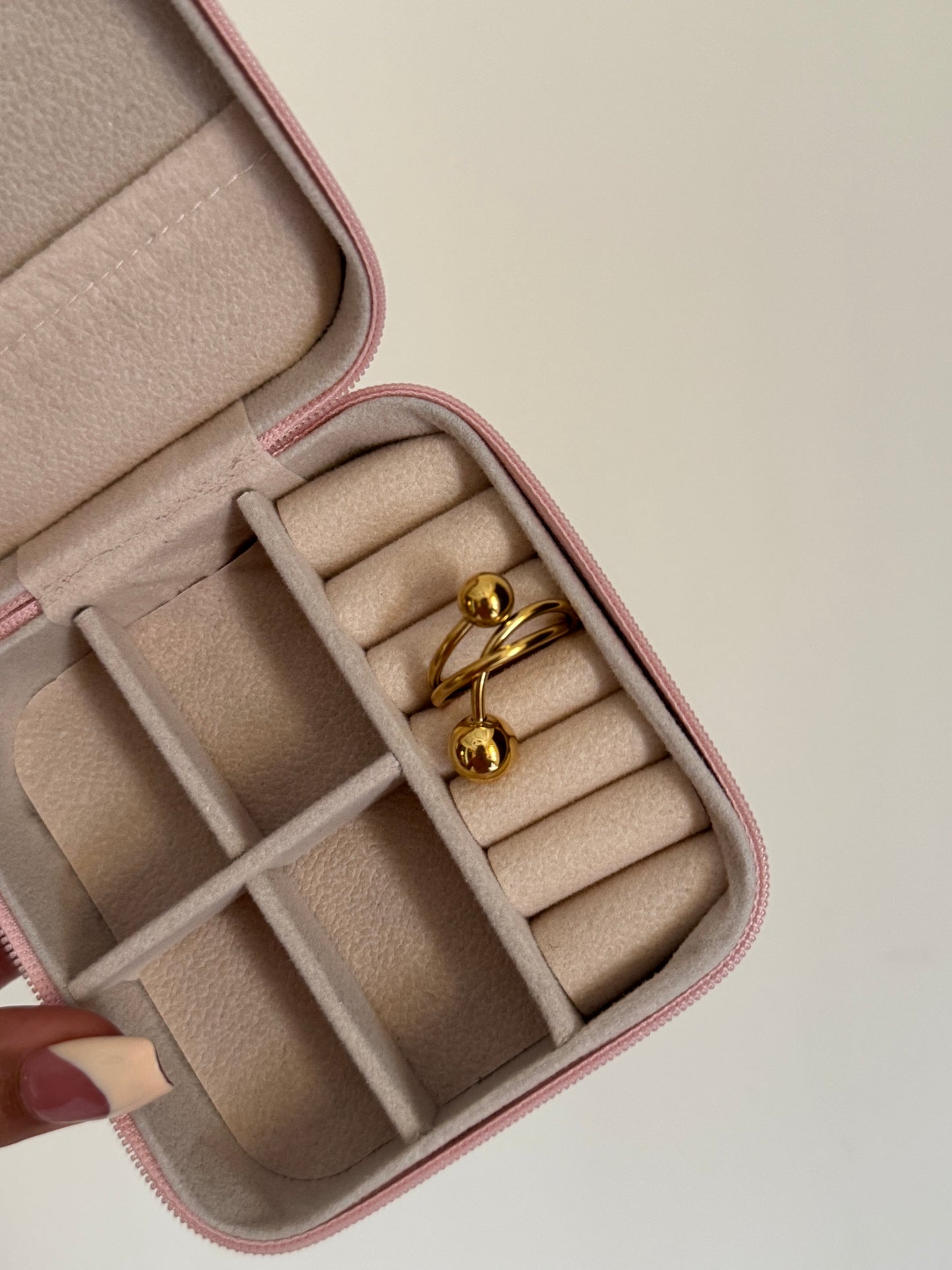 Twisted Ring