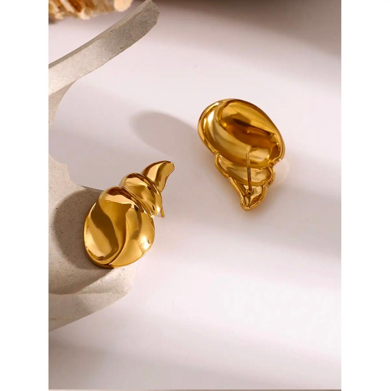 Conch Shell Earrings