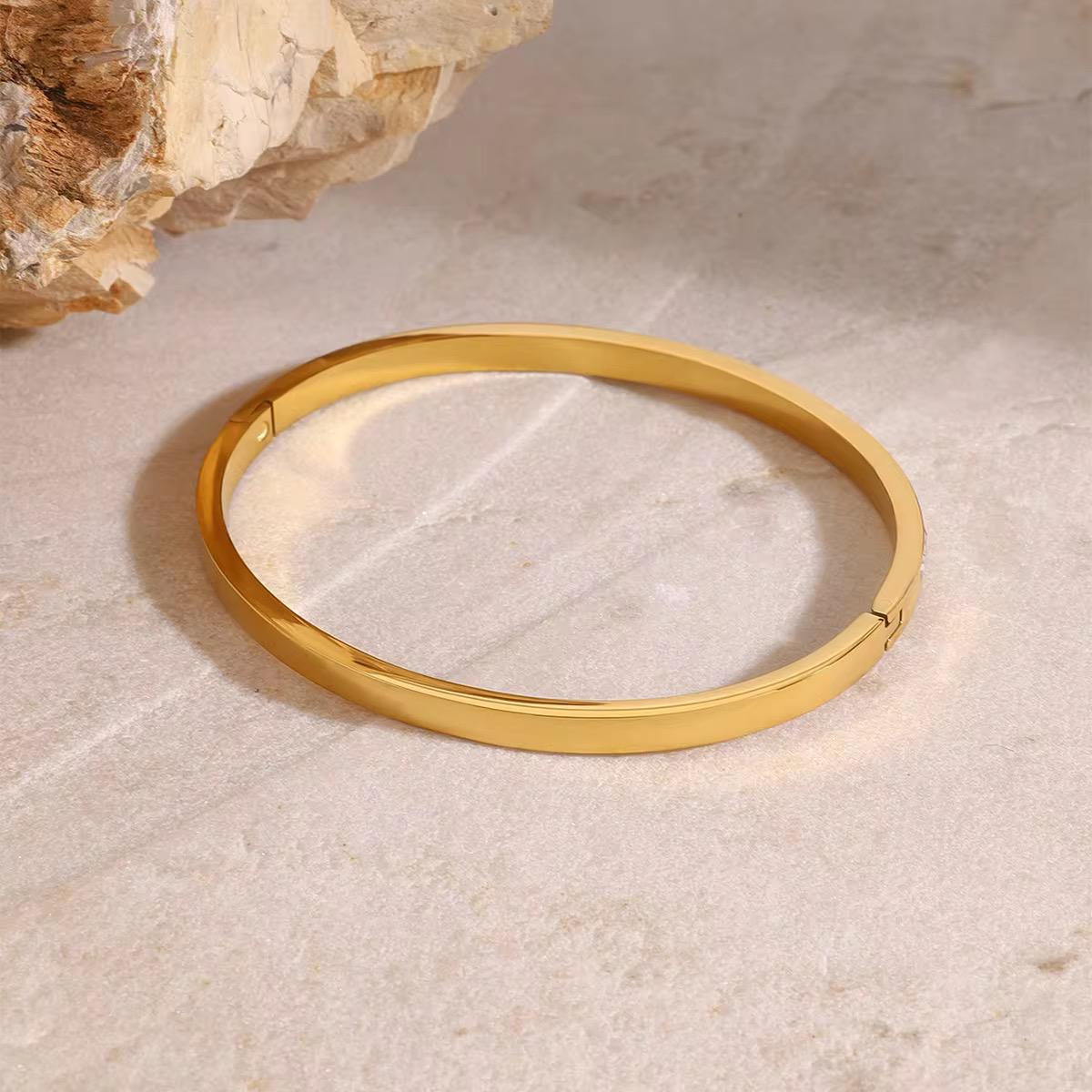 Stellure Bangle