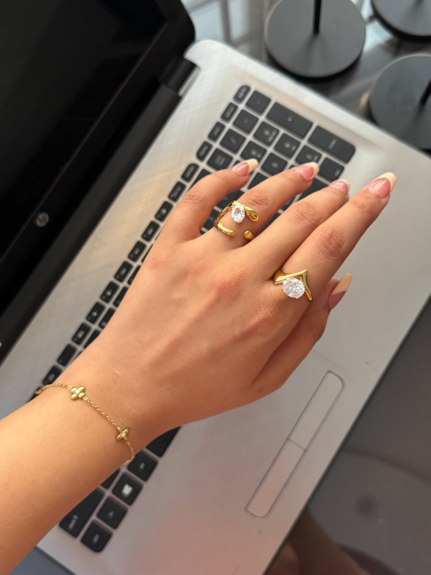 Lustra Ring