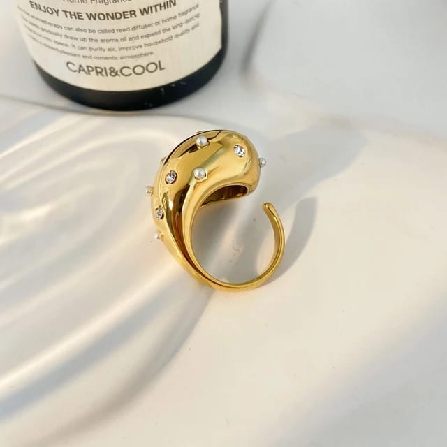 Golden Frostbite Ring