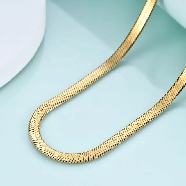 Sleek Elegance Chain